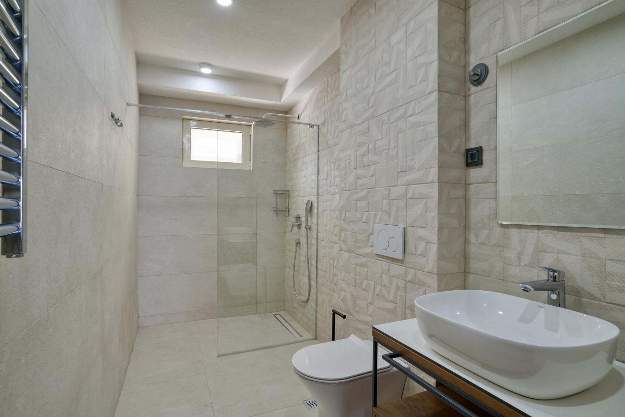 Luxurious 3-Bedroom Apartment By Mn Property Cattaro Esterno foto